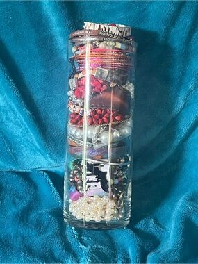 80pc Mystery Bracelet Lot 1lb 13oz Costume Jewelry Grab Bag